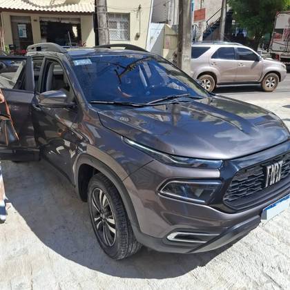 FIAT TORO 1.3 TURBO 270 FLEX FREEDOM AT6 FIAT TORO 1.3 TURBO 270 FLEX FREEDOM AT6